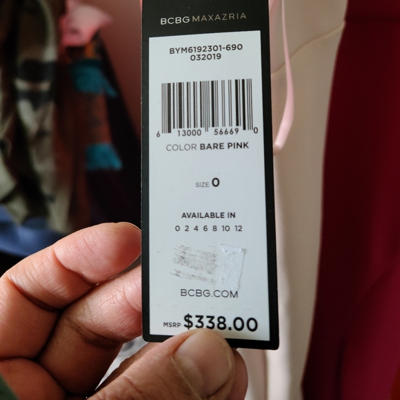 BCBGMAXAZRIA Womens Racerback Halter Gown - Picture 7 of 8